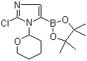 1H-Imidazole, 2-chloro-1-(tetrahydro-2H-pyran-2-yl)-5-(4,4,5,5-tetramethyl-1,3,2-dioxaborolan-2-yl)- Structure,1029684-36-3Structure